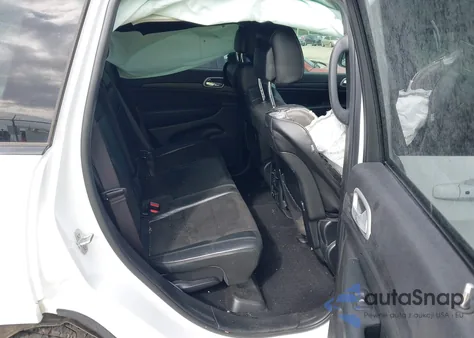 2021 Jeep Grand Cherokee Laredo X 4X4 z USA, uszkodzony, nr VIN 1C4RJFAG1MC652407